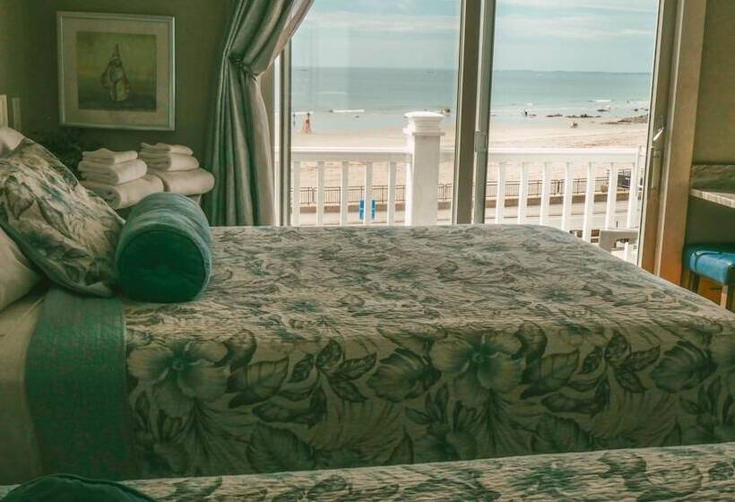 اتاق لوکس با چشم‌انداز دریا, Atlantic Motel