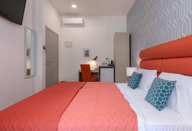Номер Superior Вид на Сад, La Preziosa Rooms