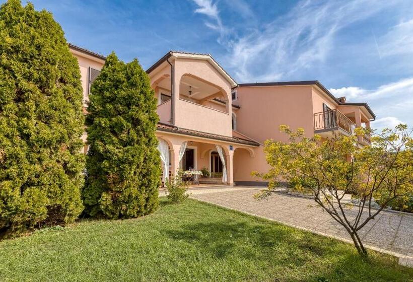 شقة غرفة نوم واحدة مزودة بشُرفة, Apartment Complex Silva Rovinj