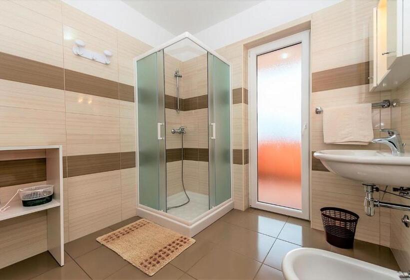شقة غرفة واحدة, Apartment Complex Silva Rovinj
