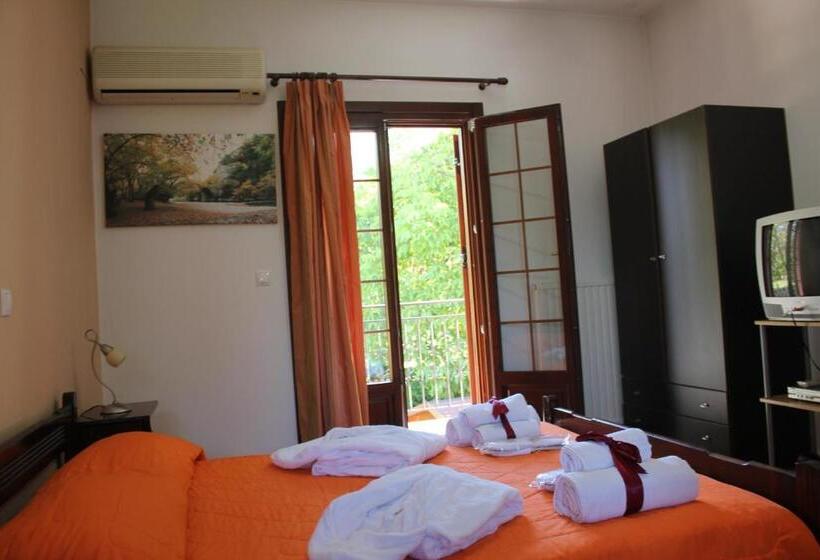 Апартаменты 1 Спальня, Artemis Apartments