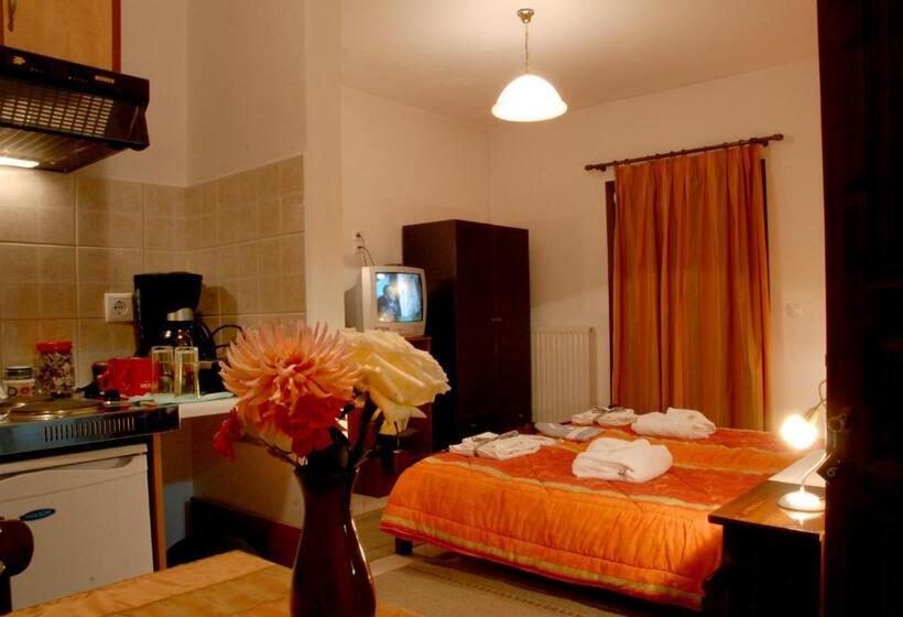 Апартаменты 1 Спальня, Artemis Apartments
