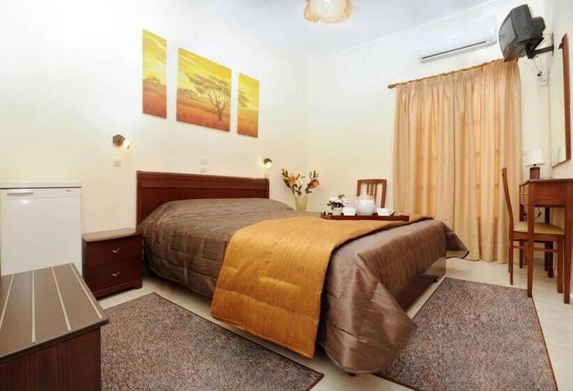 Номер Стандарт Трехместный, Villa Plaza