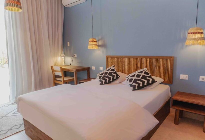 Quarto Estandar, Socialtel Mancora   Formerly Selina Mancora