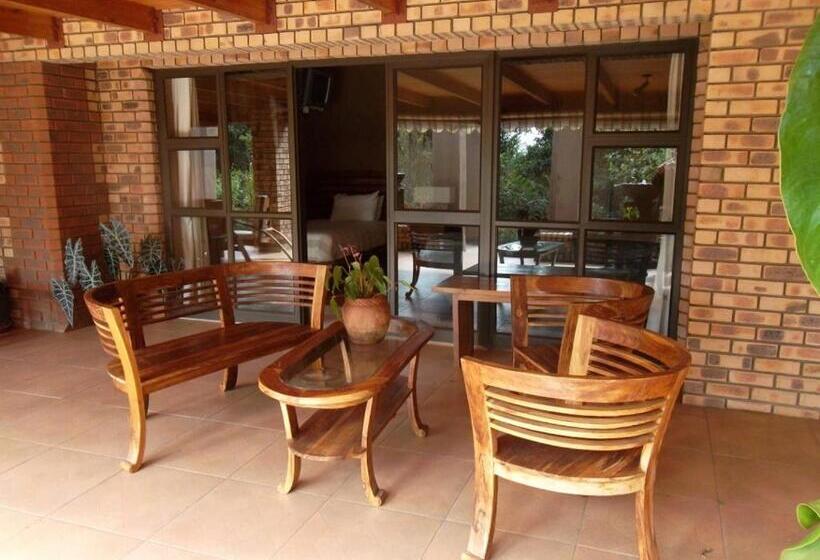 Номер Стандарт, Ku De Ta B&b