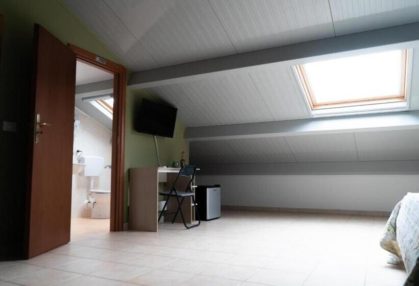デラックスファミリールーム, B&b Alle Falde Dell'etna