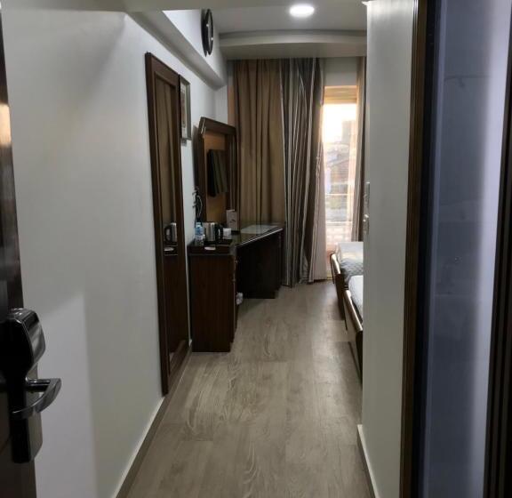 Deluxe room with river view, Dolphin  Ras El Bar