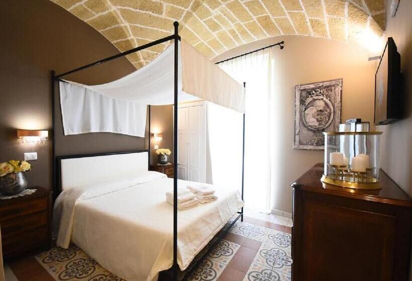 غرفة قياسية مزوَّدة بشُرفة, B&b Laura  Luxury Rooms