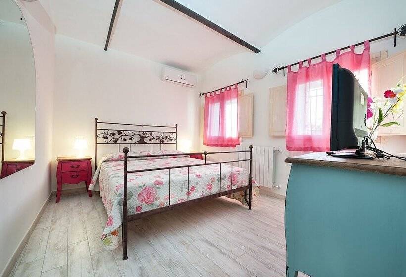 Апартаменты 1 Спальня Вид на Бассейн, Villa Pace