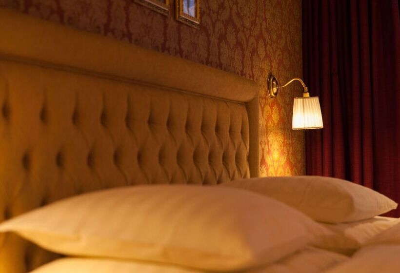 Family Suite, Walliserhof Zermatt