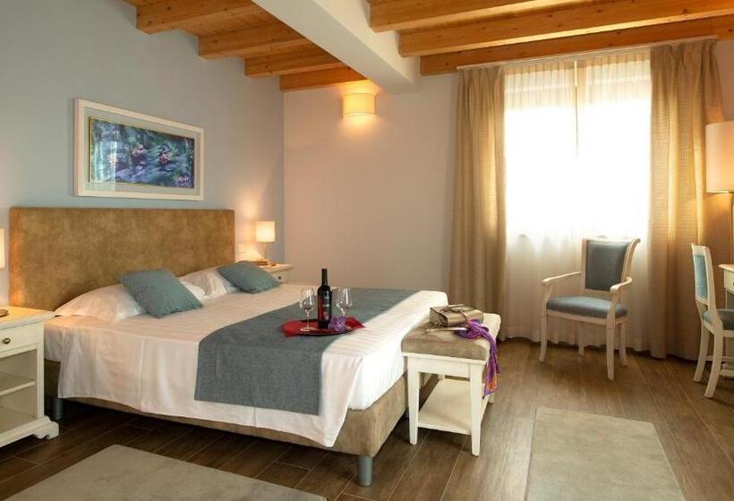 Номер Deluxe, Borgo Romantico Relais