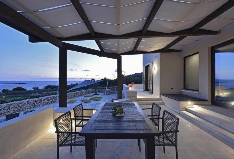 Deluxe Suite Sea View, Villa Pirreca