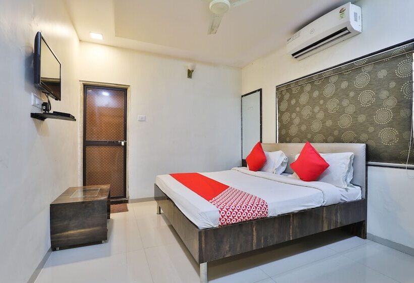 Standard Room, Treebo Trend Dan
