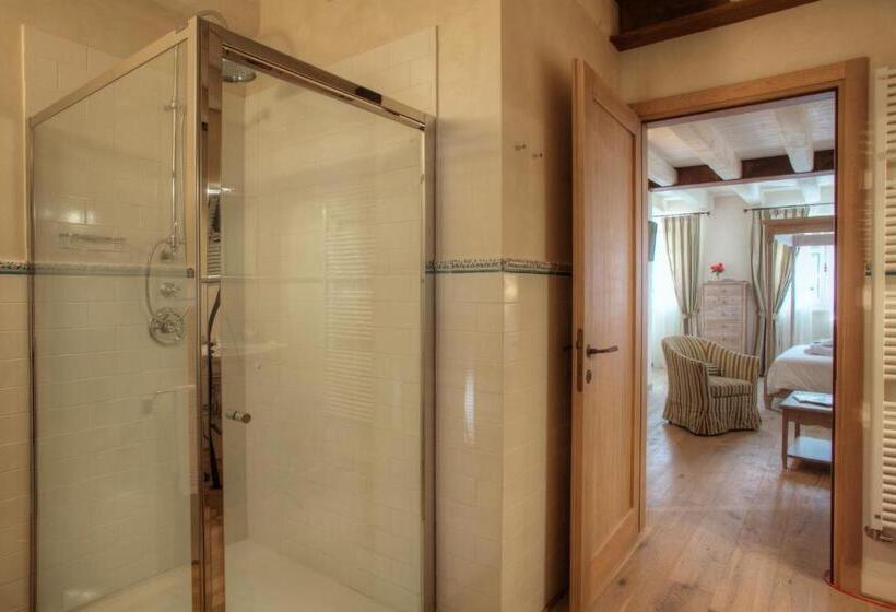 Полулюкс, Agriturismo Costa Di Faraggiana