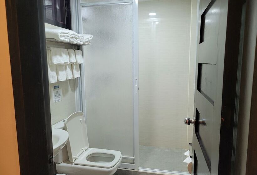 Quarto Quádruplo Premium, Fernvale Leisure Club And Resort