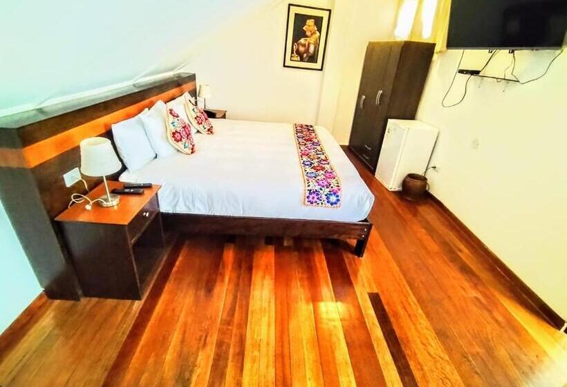 إستوديو قياسى سرير كينج, Posada San Blas
