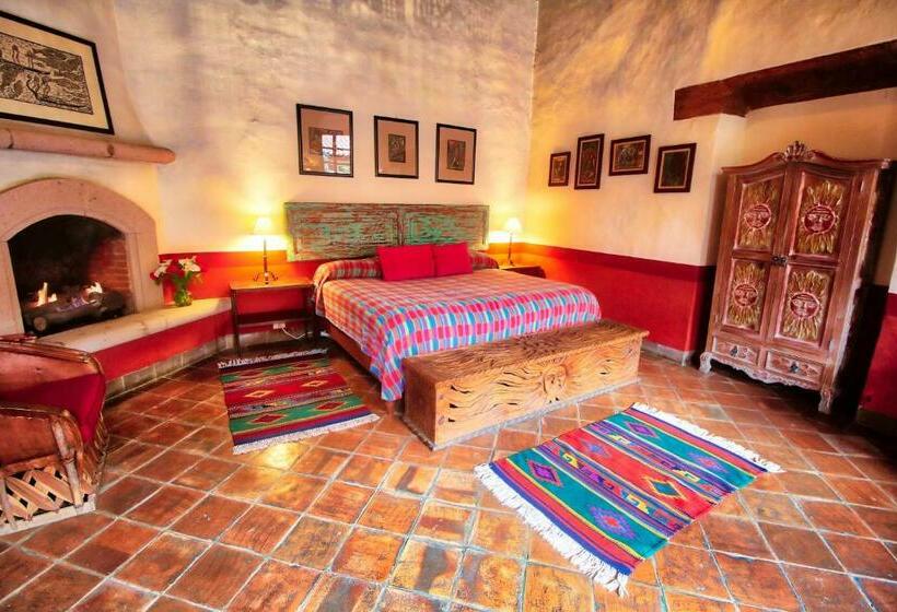 デラックストリプルルーム, Casa Encantada