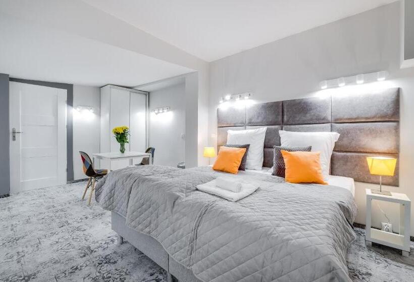 Номер Deluxe, Savoy Mariacka Apartments