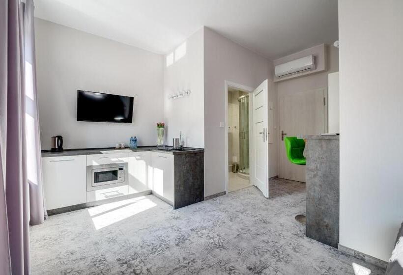 Номер Deluxe, Savoy Mariacka Apartments