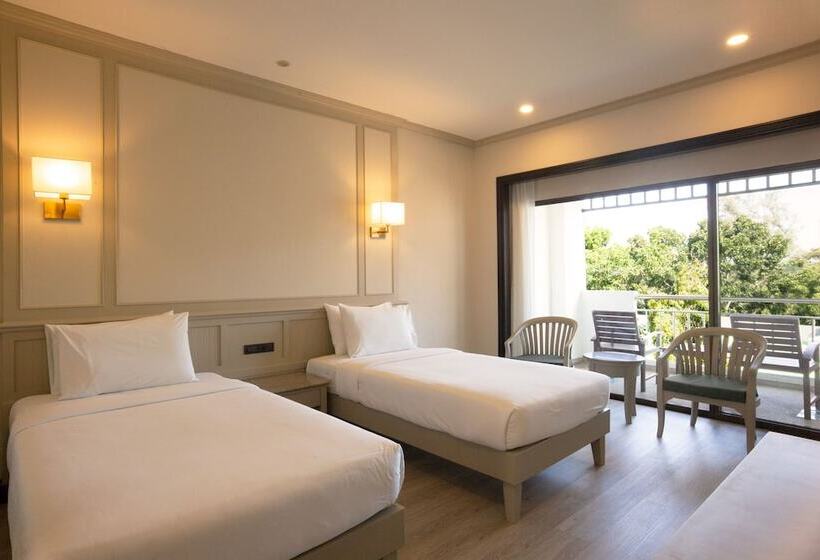 Номер Deluxe Вид на Море, Pinnacle Grand Jomtien Resort And Beach Club