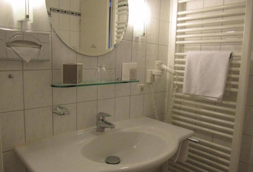 Номер Стандарт, Pension Marie Luise, Hotel Garni