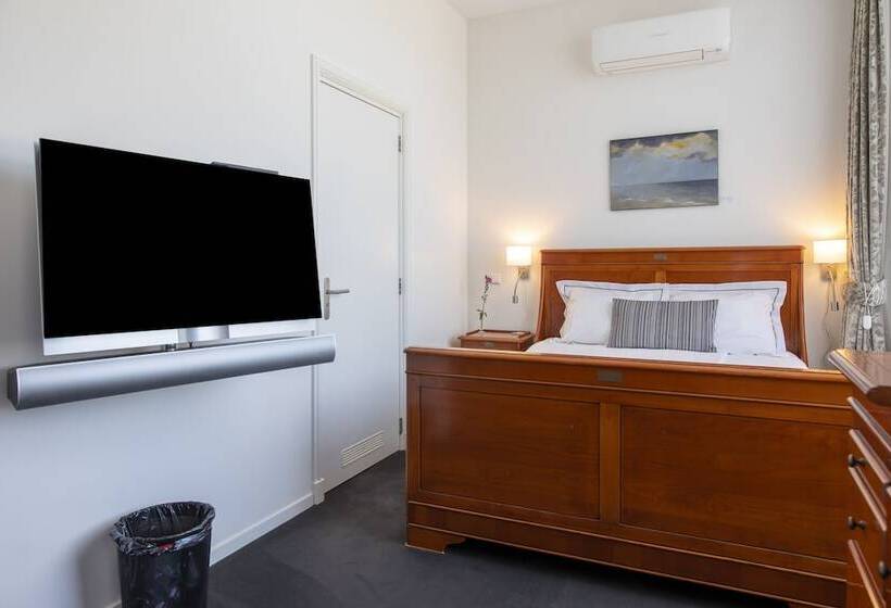 Номер Deluxe, La Rosa Amsterdam Beach