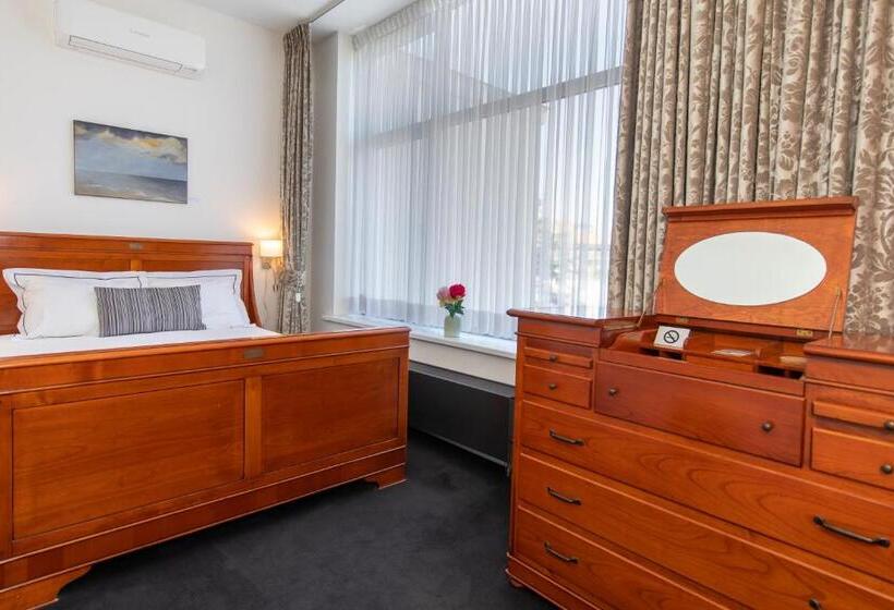 Номер Deluxe, La Rosa Amsterdam Beach