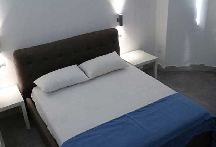 اتاق لوکس سه تخته, B&b Del Corso