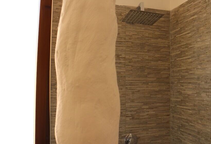 اتاق استاندارد سه نفره, B&b Del Corso