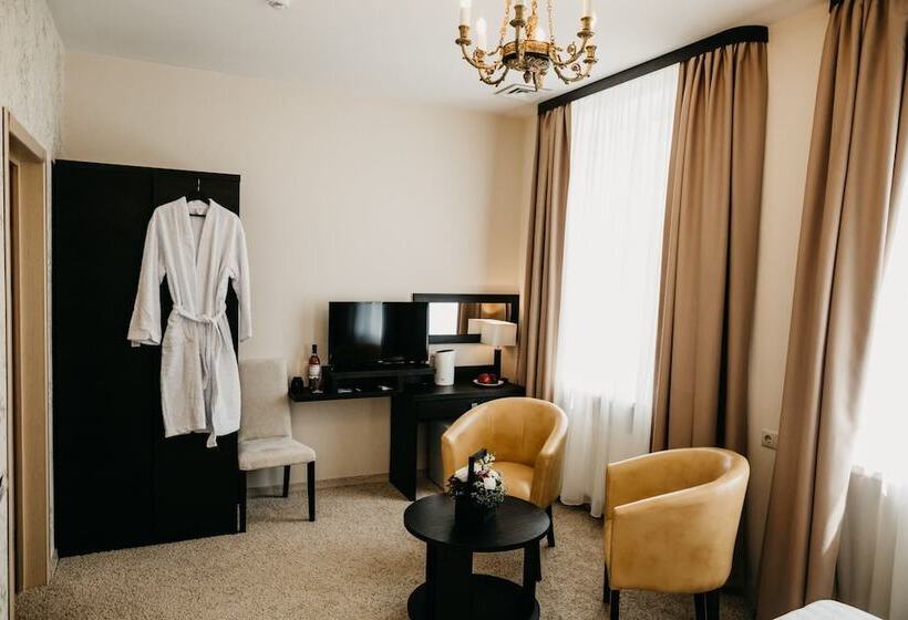 Номер Deluxe, Boutique Hotel Voskresensky