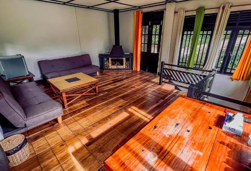 Президентский Люкс, Train View Chalet