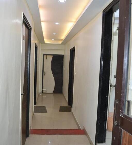 Трехместный Номер Классика, Jigyasa By Mayda Hospitality Pvt. Ltd