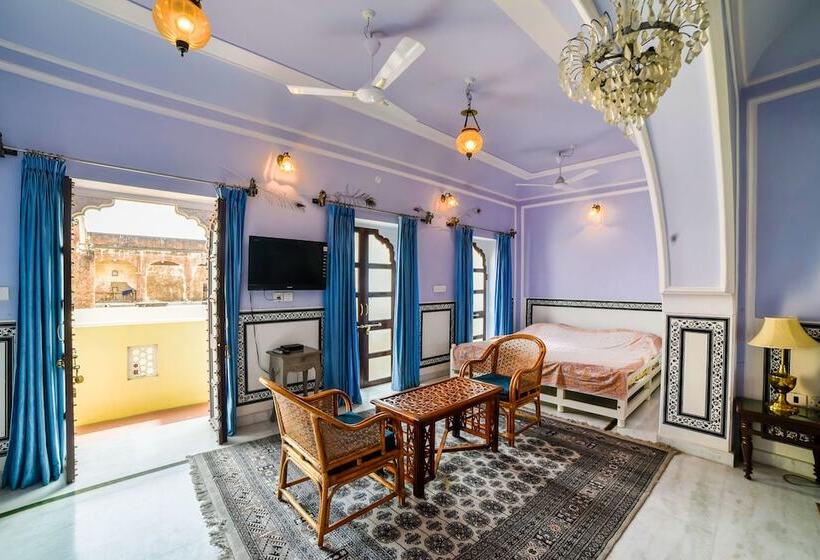 اتاق لوکس, Saba Haveli