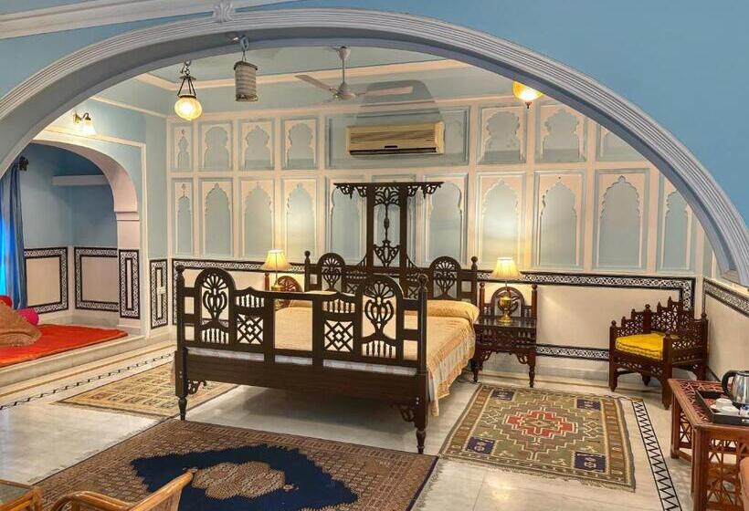 اتاق لوکس, Saba Haveli