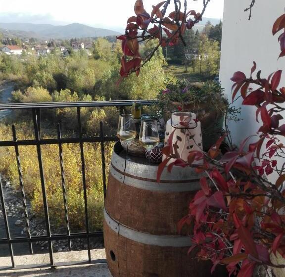 带大床的豪华间, B&b Borgo Cortese