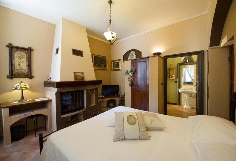 带大床的高级房间, B&b Borgo Cortese