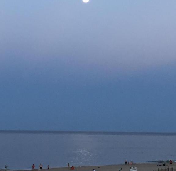 Номер Economy, Adams Ocean Front Resort