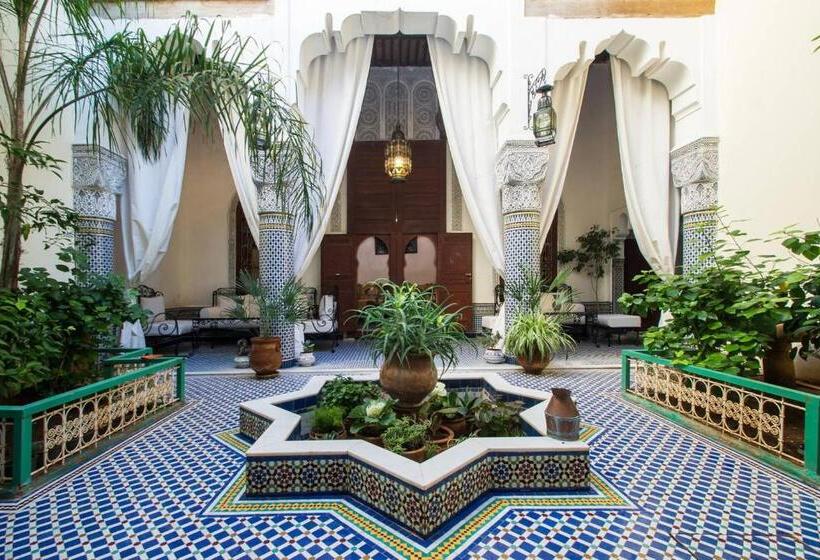 خانه 1 خوابه, Riad Vega
