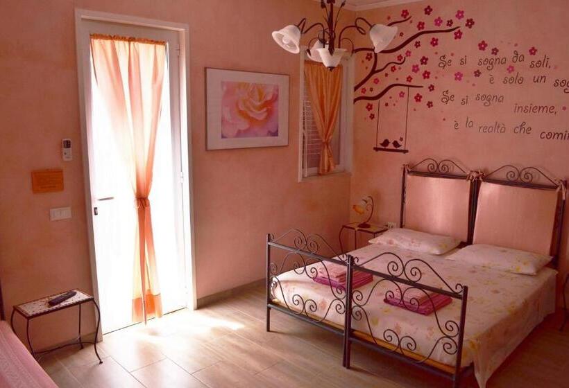 Номер Стандарт Трехместный, Villa Nike B&b