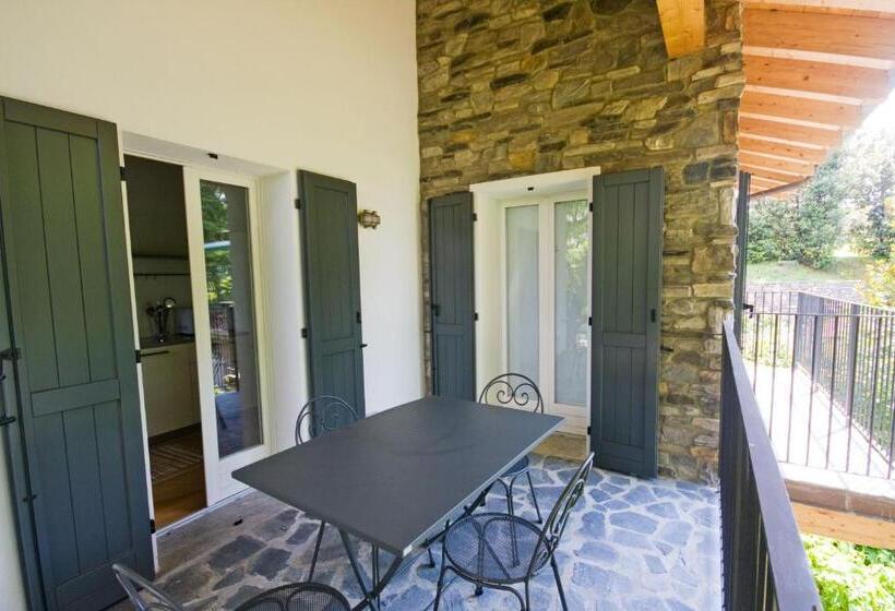 Дом 1 Спальня, Agriturismo Castello Di Vezio