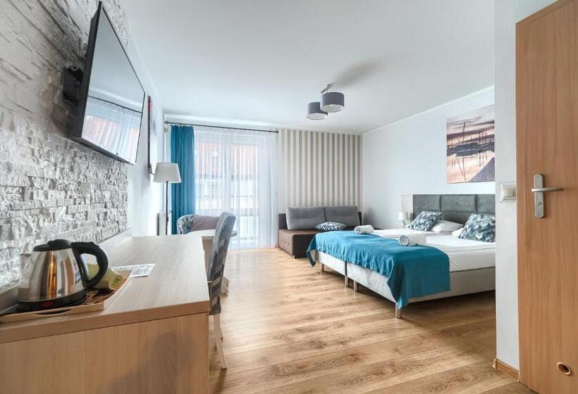 Четырехместный Номер Стандарт, Villa Atlantis
