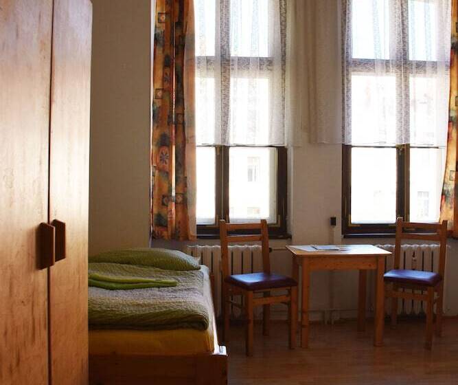 Номер Стандарт, Pension Zur Wartburg