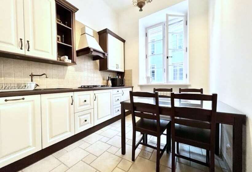 آپارتمان کامفورت 2 خوابه, Aaa Stay Market Square Old Town