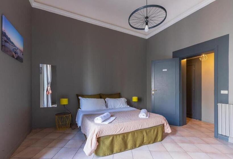 اتاق استاندارد با بالکن, Terrazza Santa Chiara