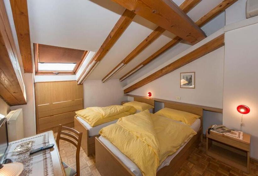 스탠다드 룸, Albergo Antica Rosa