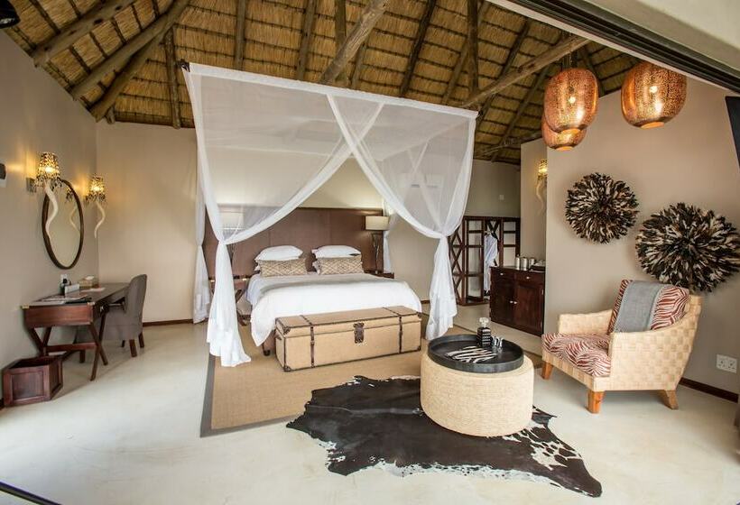 Президентский Люкс, Umzolozolo Private Safari Lodge & Spa