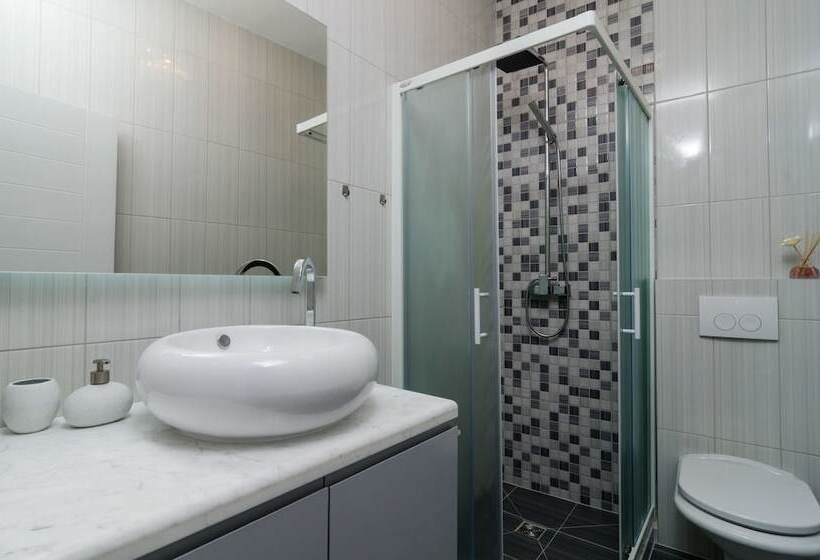 Апартаменты Комфорт 1 Спальня, Bed&breakfast Sorgo Palace