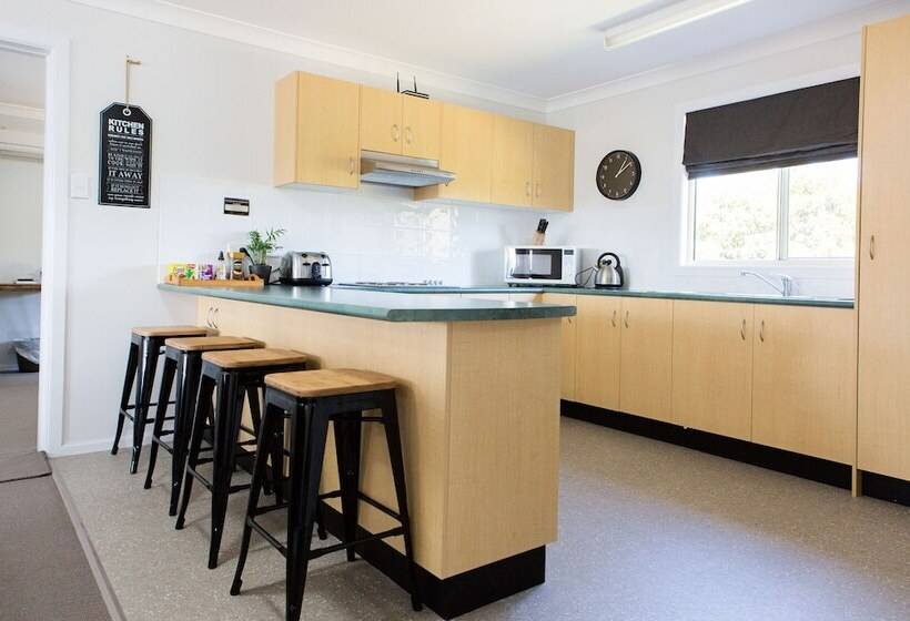 패밀리 룸, Skylodge Temora