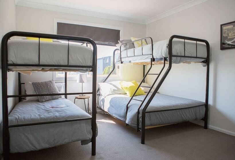 패밀리 룸, Skylodge Temora
