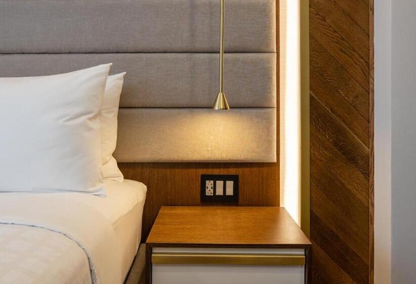 Quarto standard, 32one